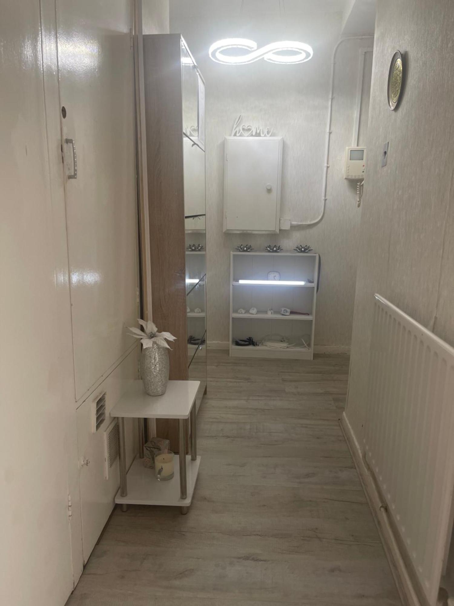 Room With Shared Kitchen London Eksteriør bilde